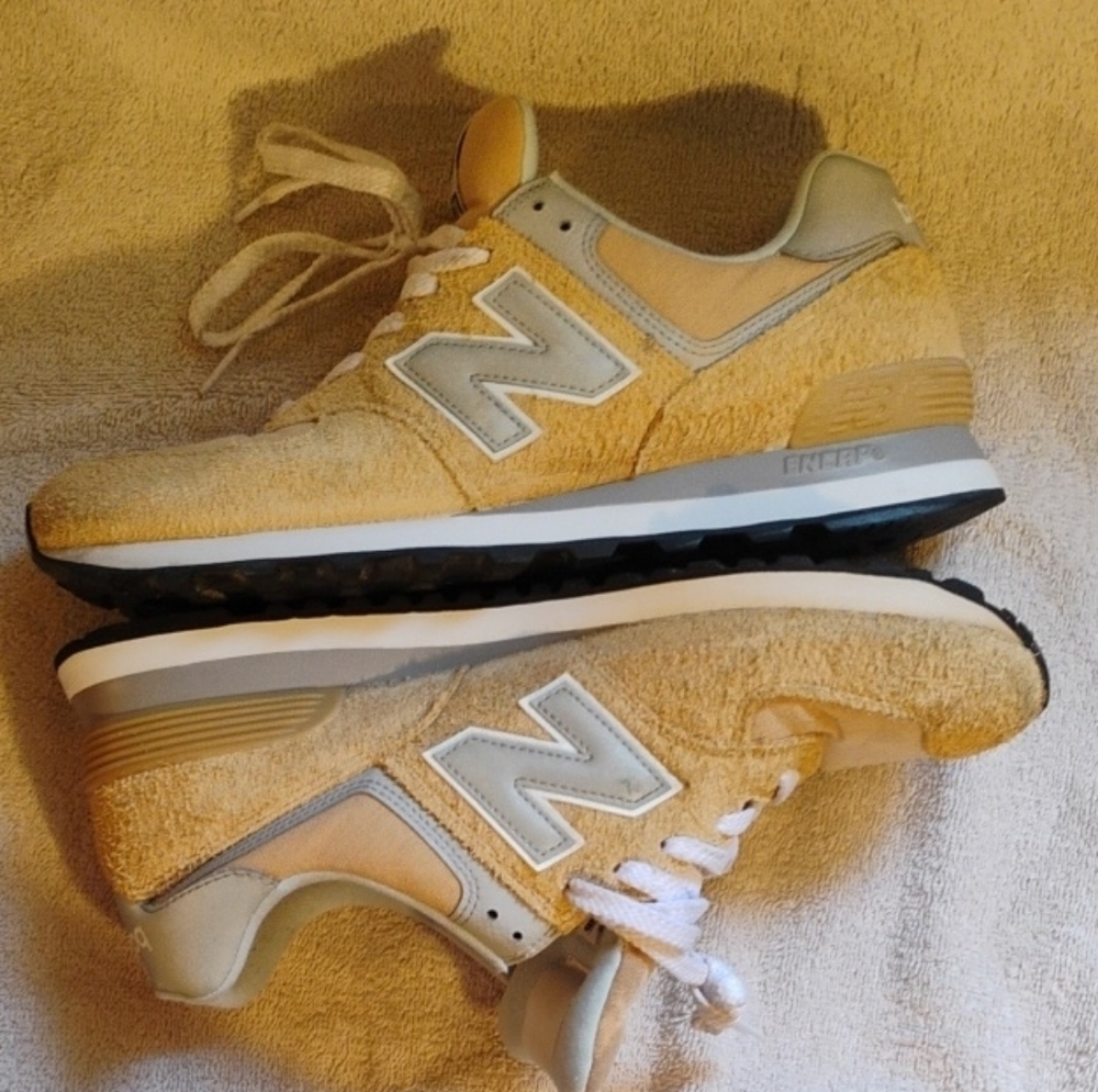 New Balance Tan and Gray Sneakers - Picture 4 of 6